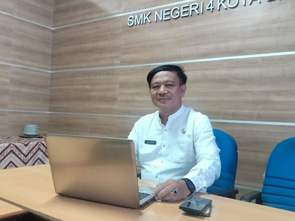 Uji Sertifikasi Komperensi SMKN 4 Kota Bandung Kikis Momok SMK Penyumbang Pengangguran Terbanyak