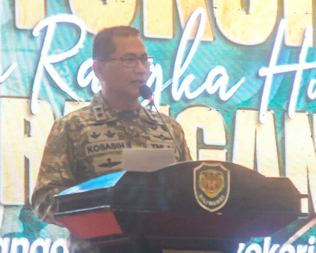 Pangdam III Siliwangi Mayjen TNI Kosasih menghadiri syukuran HUT ke-75 Penerangan TNI AD di Graha Tirta Siliwangi Bandung