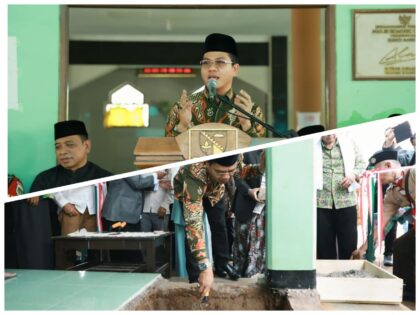 Bupati Bandung Dadang Supriatna melakukan peletakan batu pertama pembangunan Masjid Besar Cikancung.