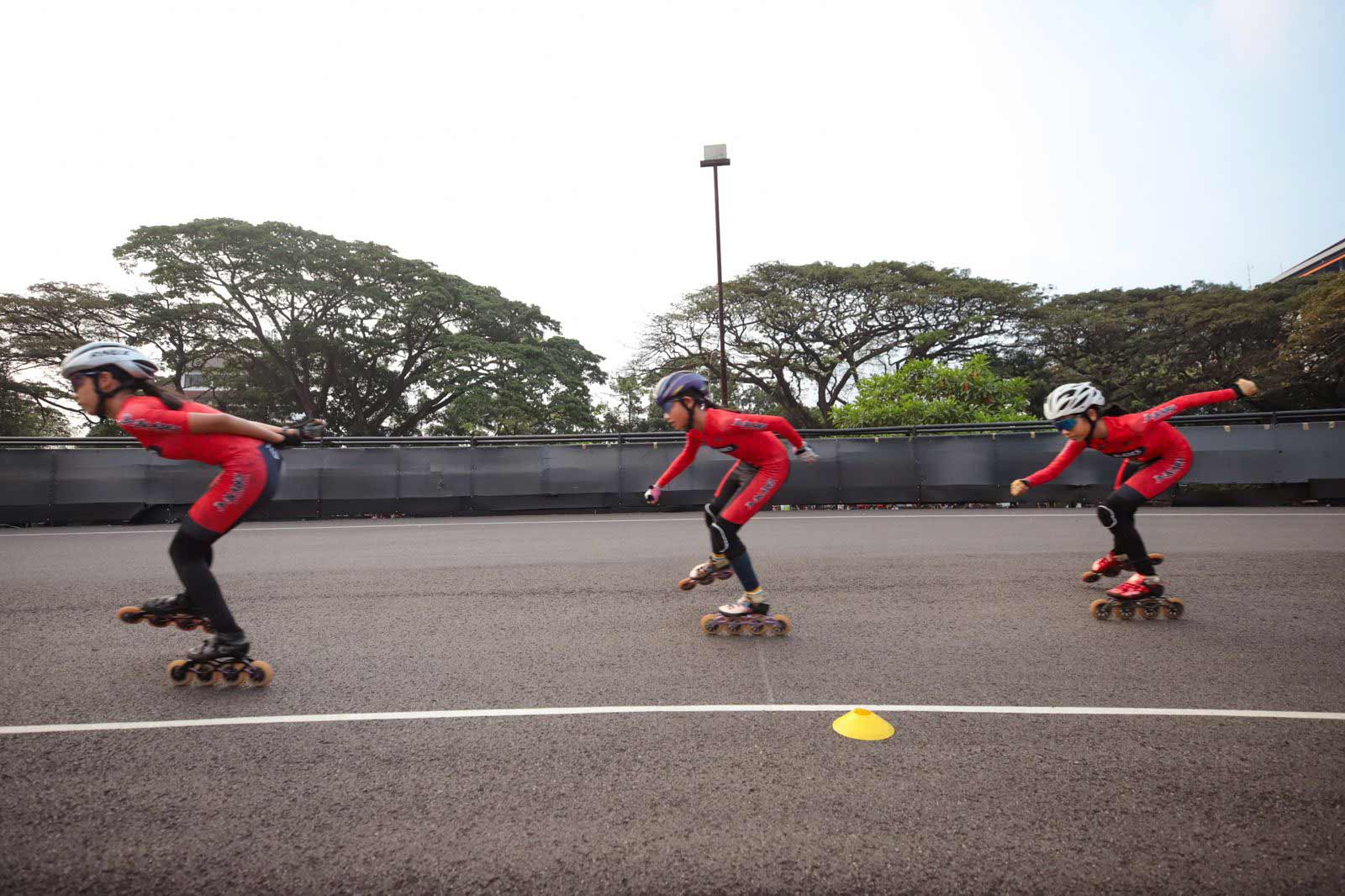 Latihan Sepatu Roda Anak B Blade Bandung