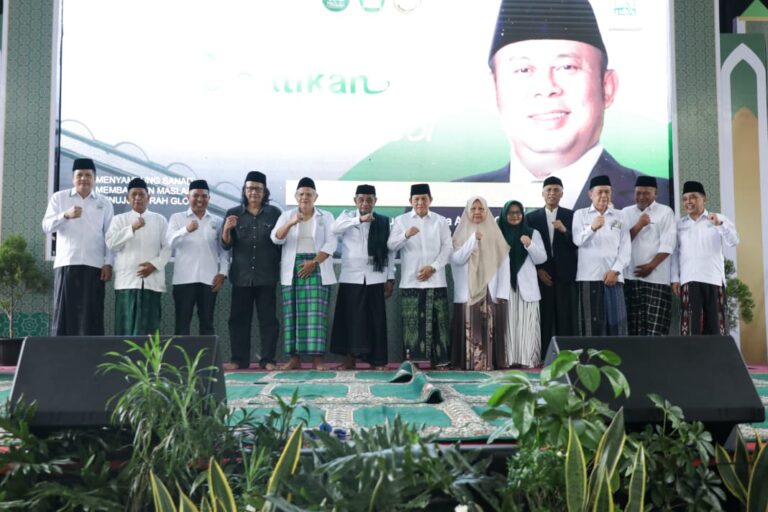 Pelantikan Wakil Ketua DPR RI Cucun Ahmad Syamsurijal sebagai Ketua Keluarga Alumni Cipasung