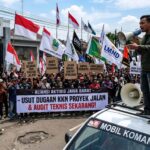 Demo Aliansi Aktivis Jabar Kejari Cirebon
