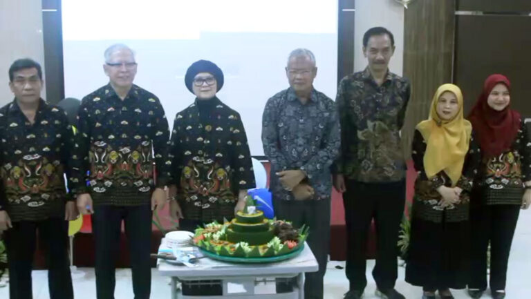 Perayaan HUT Ke 78 Yayasan BPI Di Kampus Jalan Burangrang Bandung