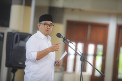 Wali Kota Bandung Muhammad Farhan Saat Melepas 10 Pelajar Delegasi Youth Leadership Camp Malaysia
