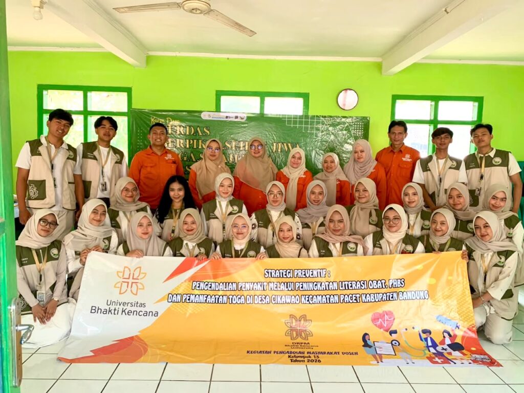 Kkn Ubk Screening Kesehatan Desa Cikawao 2