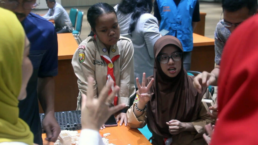 PELATIHAN GREENMECH BERBASIS STEAM UNTUK SEKOLAH MAUNG 002